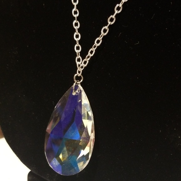 Silver Necklace with Crystal Pendant - Picture 8 of 8